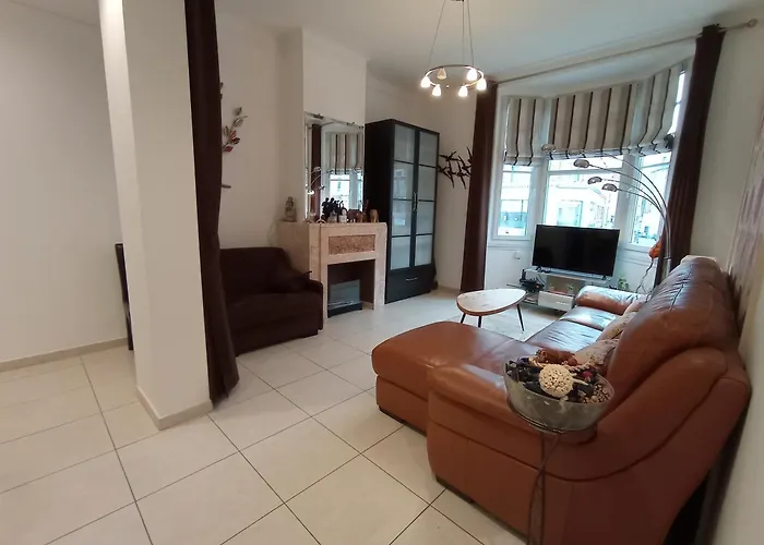 Au Moulin D'or * Λιλ