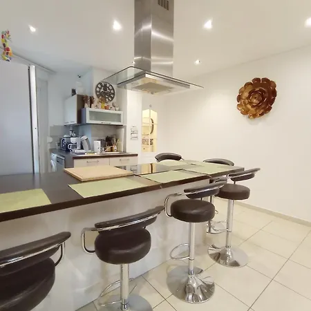 Au Moulin D'or Aparthotel *